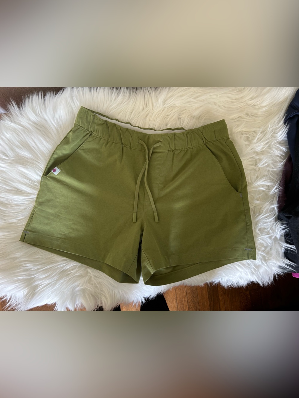 Women's Vallis Olive Green Drawstring Shorts